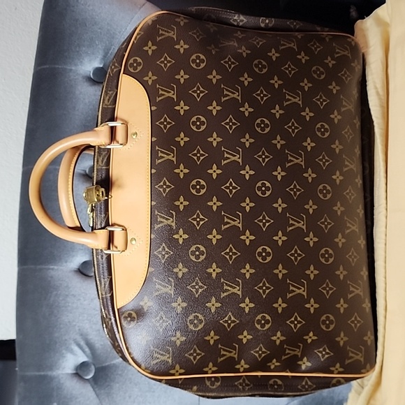 Authentic Louis Vuitton Alize 24 - Picture 4 of 17